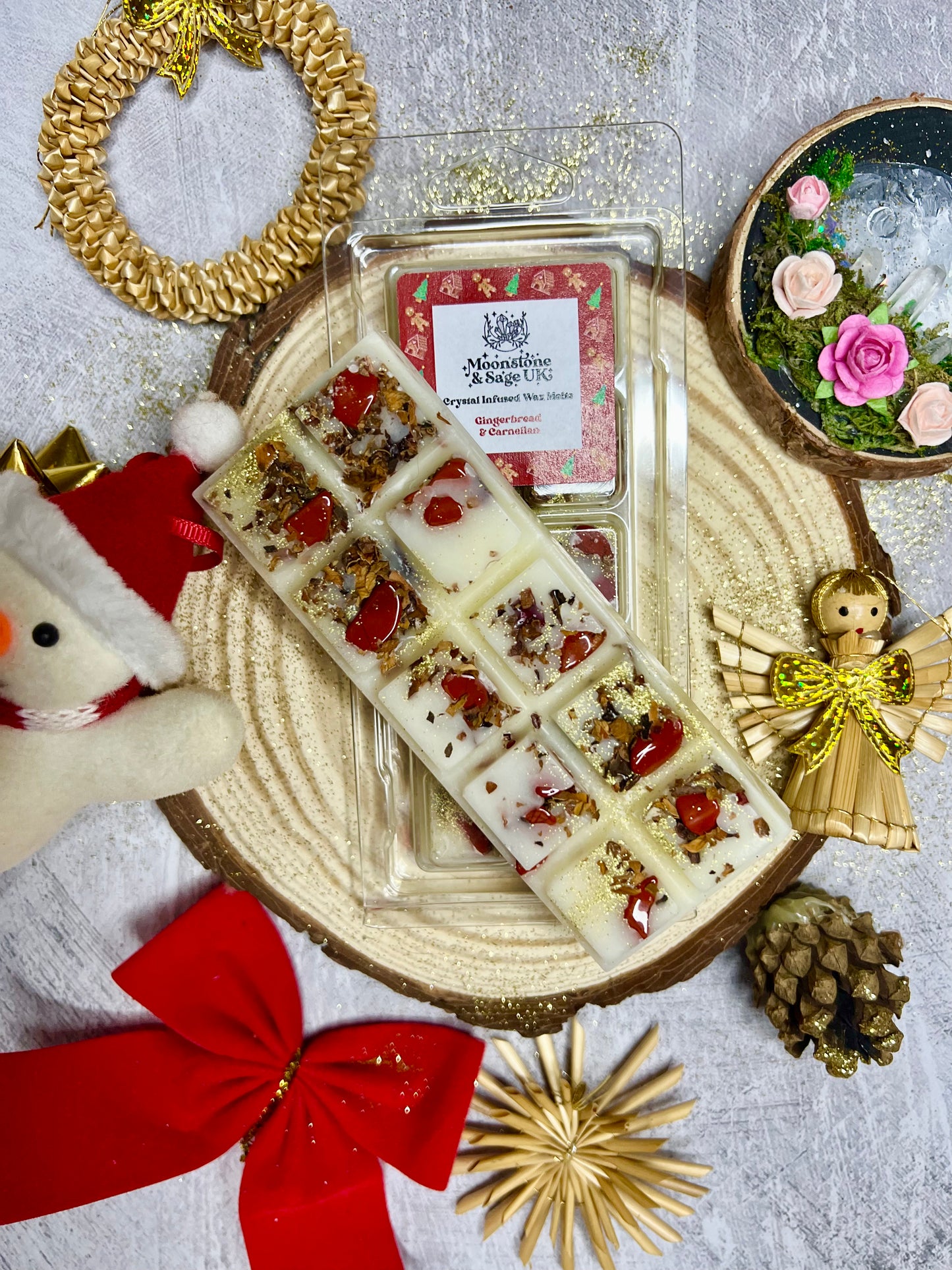 GINGERBREAD Crystal Infused Wax Melt Snap Bar with Carnelian Chips.