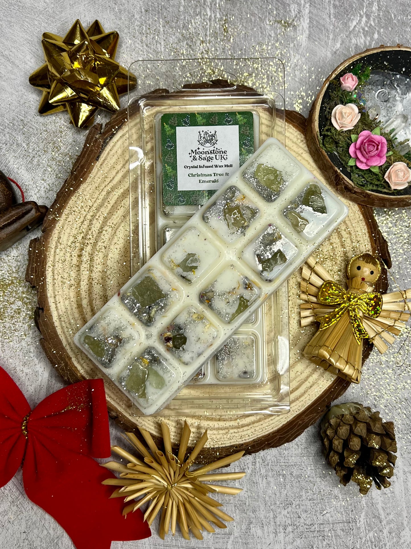 CHRISTMAS TREE Crystal Infused Wax Melt Snap Bar with Emerald Chips.